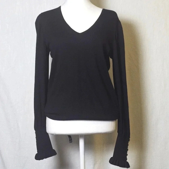 Lauren Ralph Lauren Sweater Sz M,Black Smocked Longsleeve Vneck Gold Buttons - Picture 1 of 13